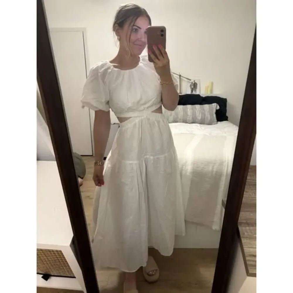 EXLBES Puff Sleeve Cut Out Back Maxi Dress White Size Small Coastal 100% Cotton